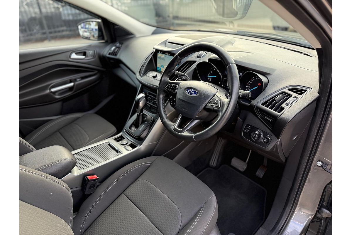 2017 Ford Escape Trend ZG