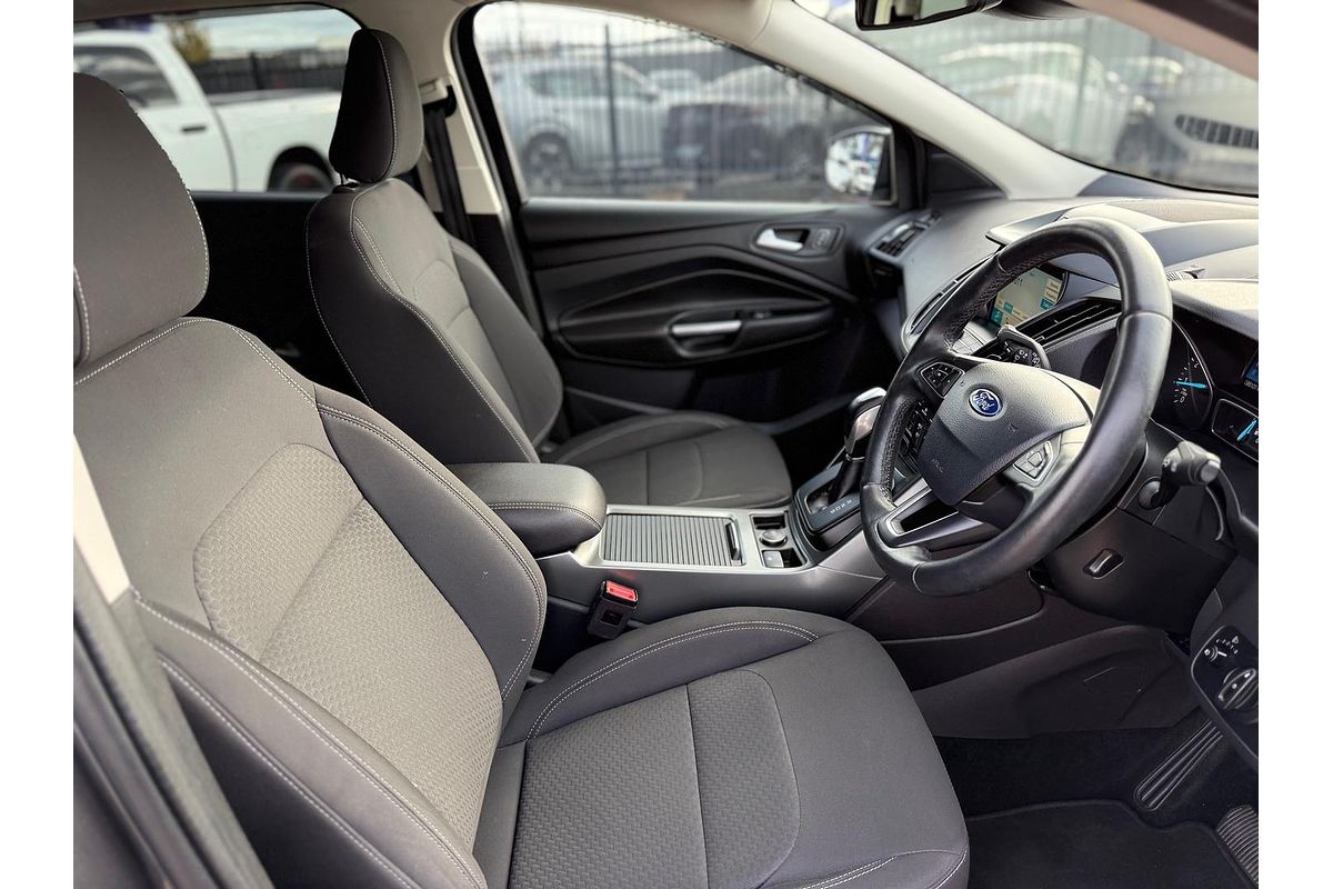 2017 Ford Escape Trend ZG