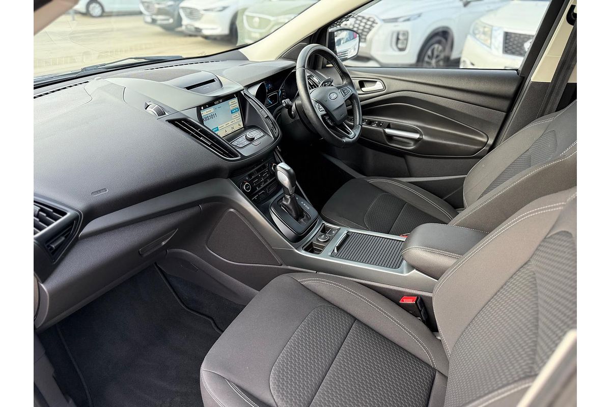 2017 Ford Escape Trend ZG