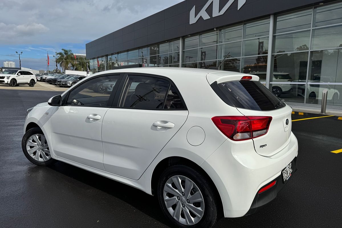 2017 Kia Rio S YB