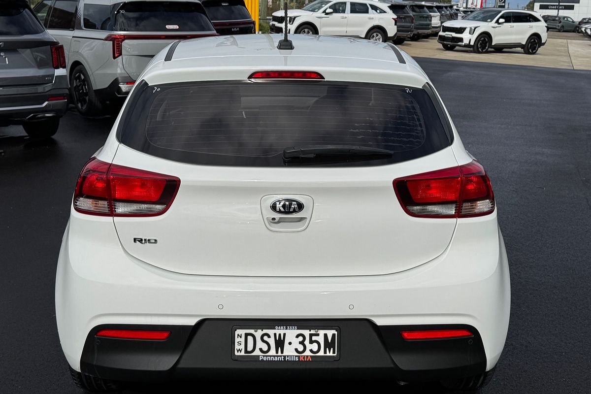 2017 Kia Rio S YB