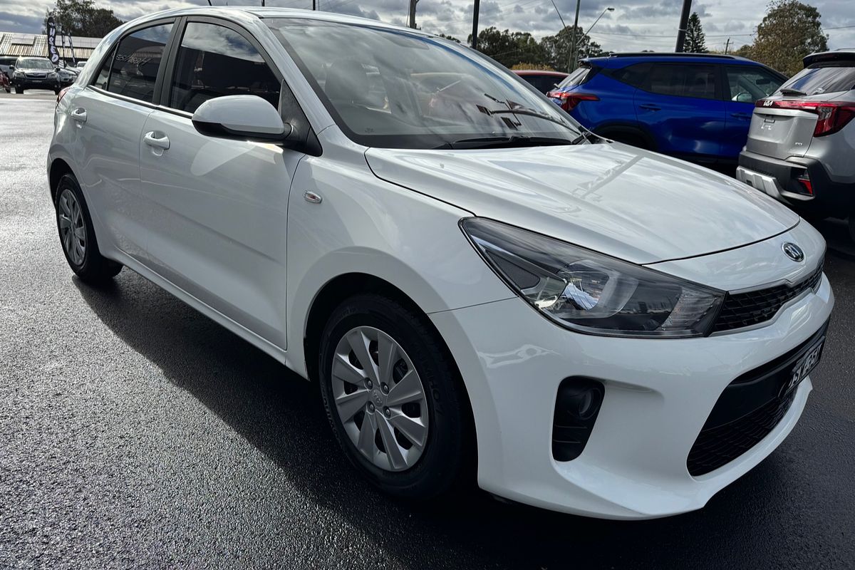 2017 Kia Rio S YB