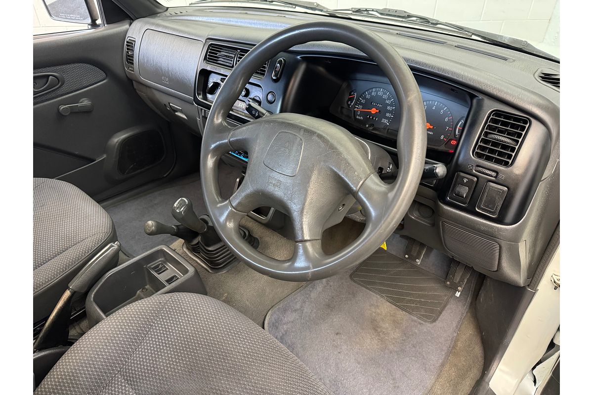 2003 Mitsubishi TRITON 4WD 3.0P CLUB CAB MANUAL 4X4