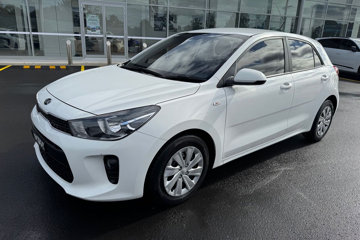 2017 Kia Rio S YB