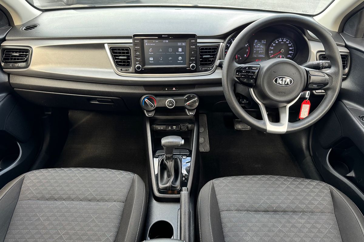 2017 Kia Rio S YB