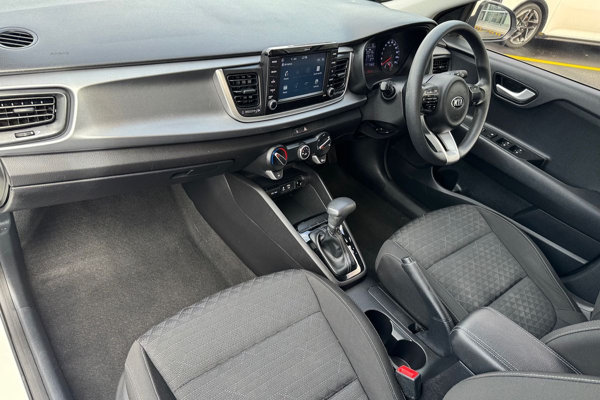 2017 Kia Rio S YB