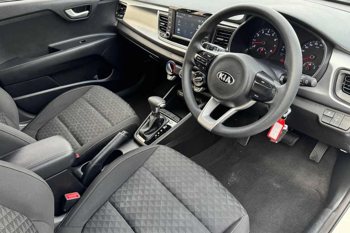 2017 Kia Rio S YB