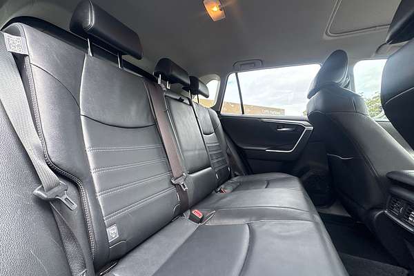 2020 Toyota RAV4 Cruiser AXAH52R