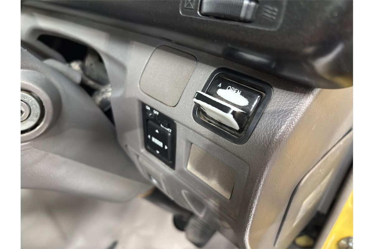 2012 Toyota Coaster Deluxe XZB50R