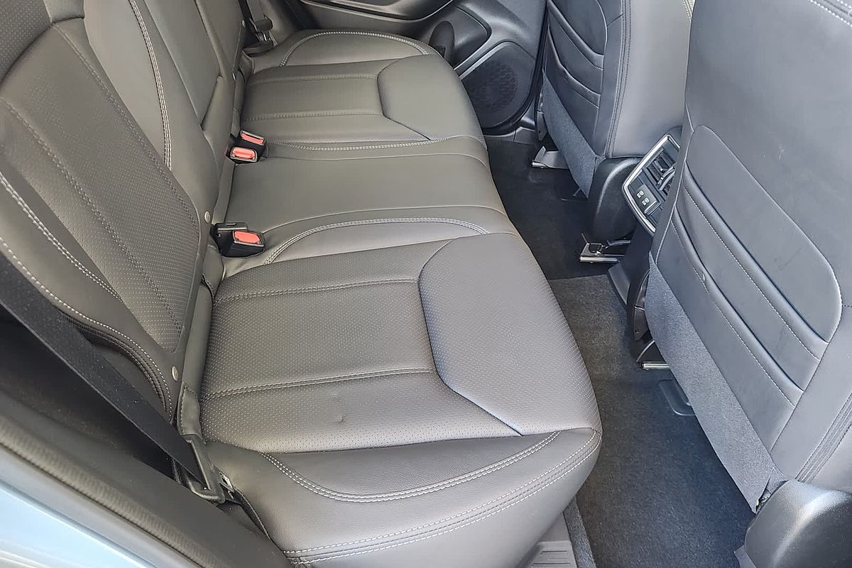 2024 Subaru Forester 2.5i-S S5