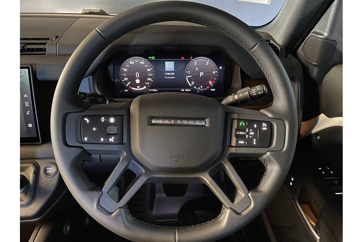 2025 Land Rover Defender 110 D350 X-Dynamic SE L663