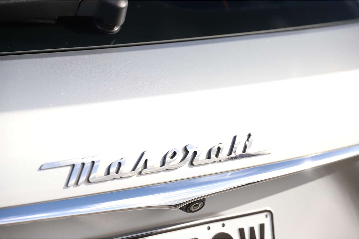 2017 Maserati Levante S M161