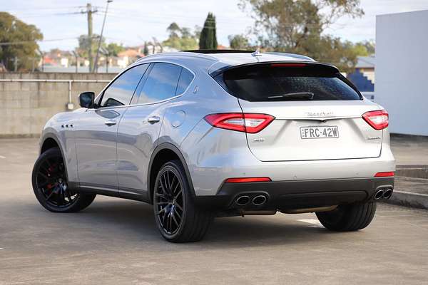 2017 Maserati Levante S M161
