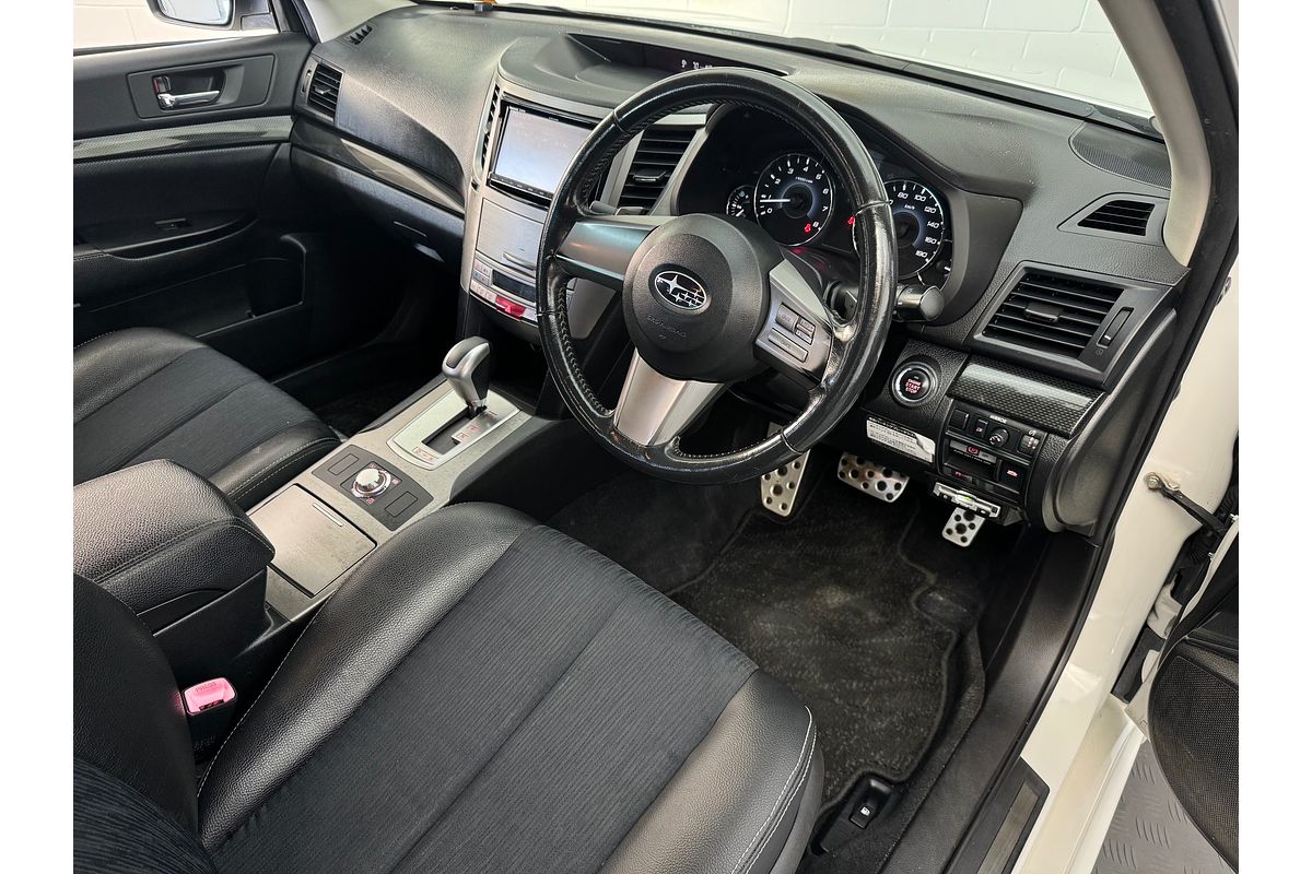 2010 Subaru LEGACY 2.5L 4WD AUTO
