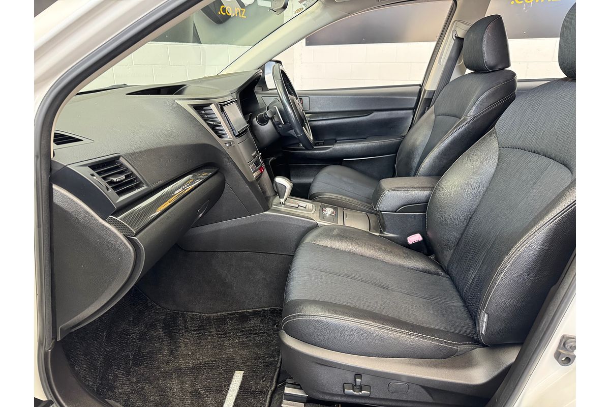 2010 Subaru LEGACY 2.5L 4WD AUTO