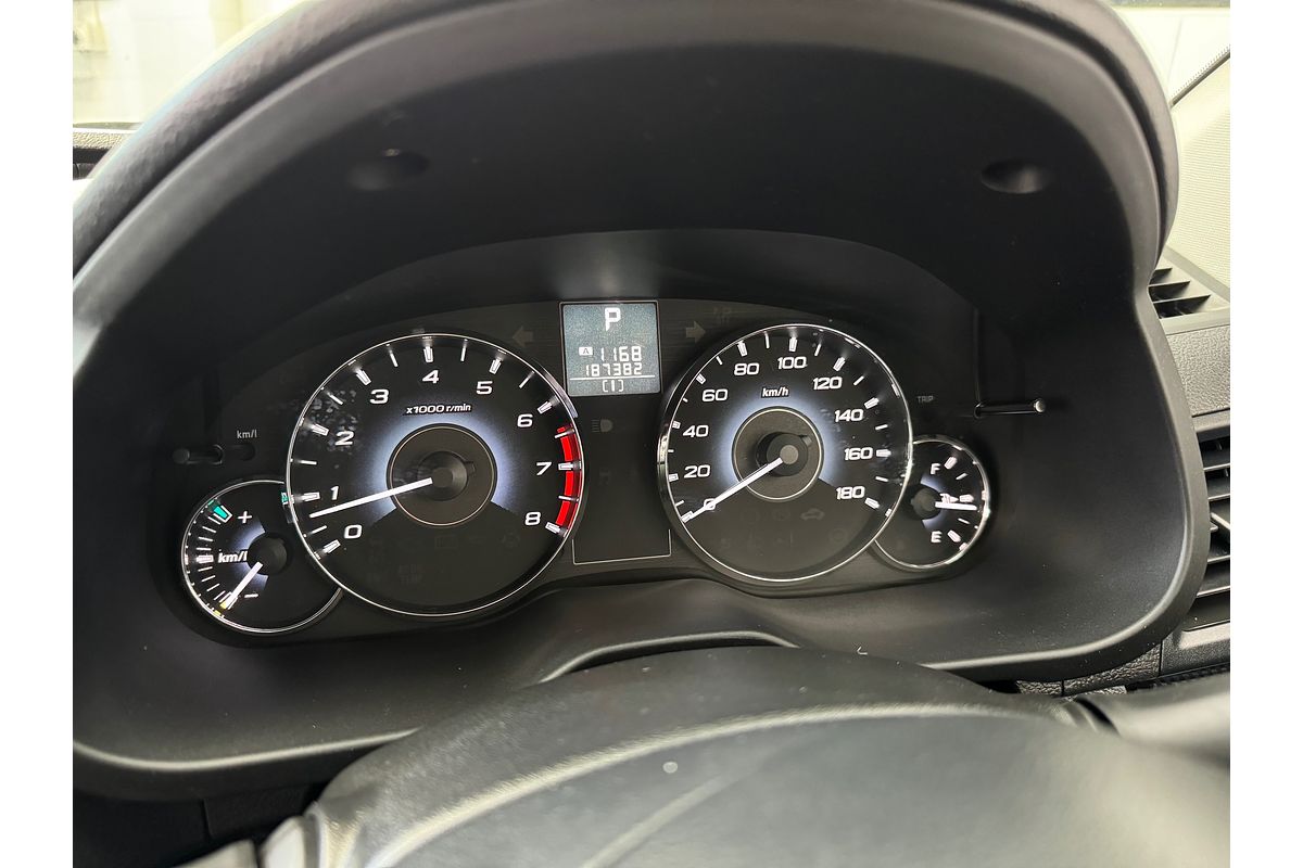 2010 Subaru LEGACY 2.5L 4WD AUTO