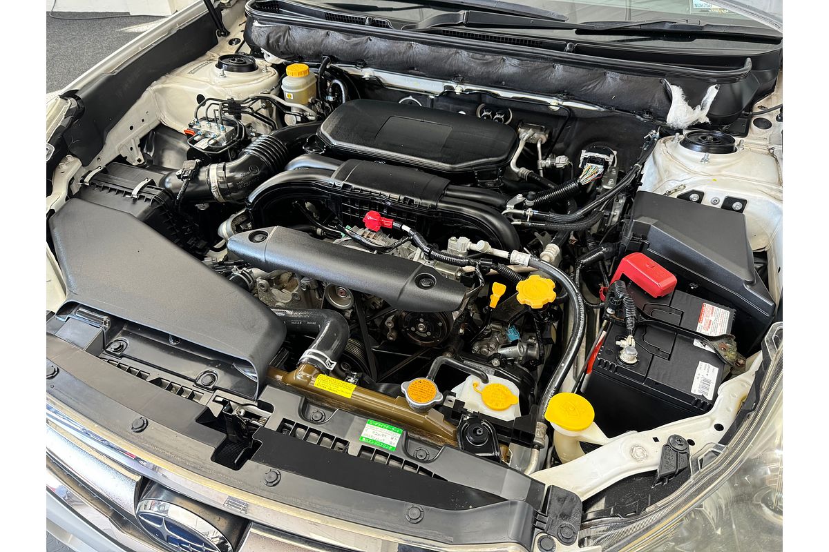 2010 Subaru LEGACY 2.5L 4WD AUTO