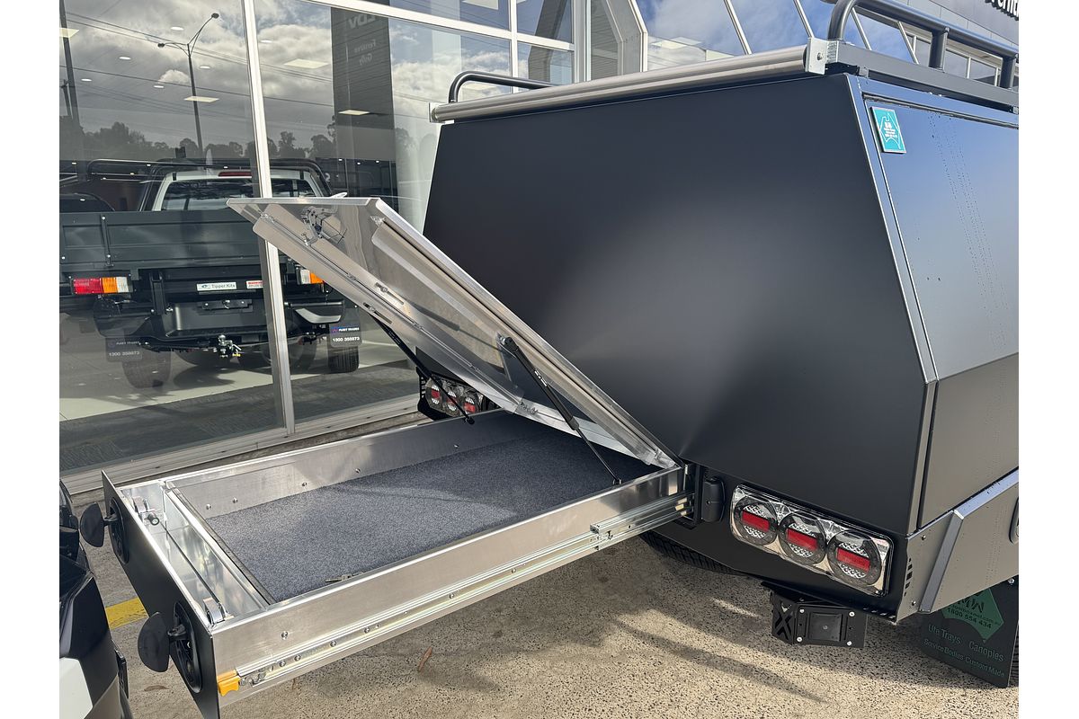 2025 Isuzu D-MAX LS-M 4X4