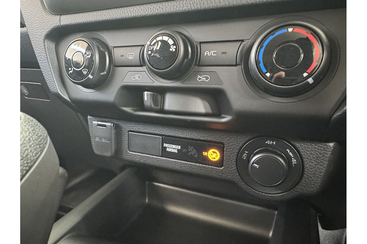 2025 Isuzu D-MAX LS-M 4X4