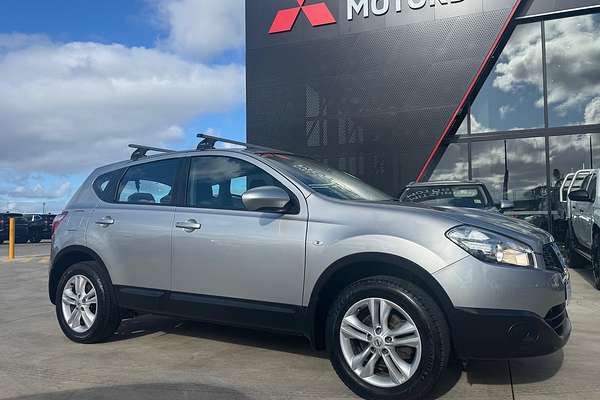 2013 Nissan Dualis ST J10 Series 3