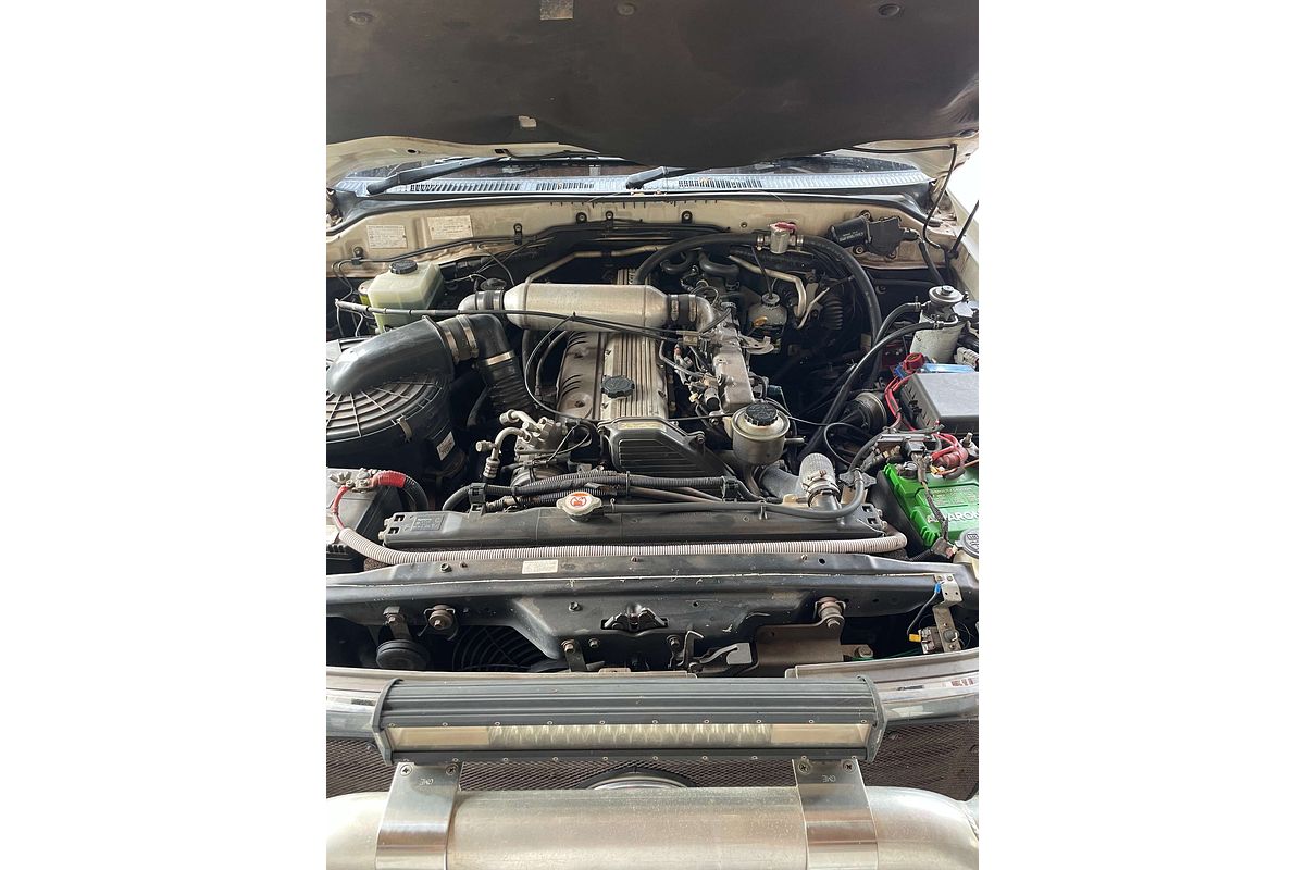 2003 Toyota Landcruiser GXL HZJ105R