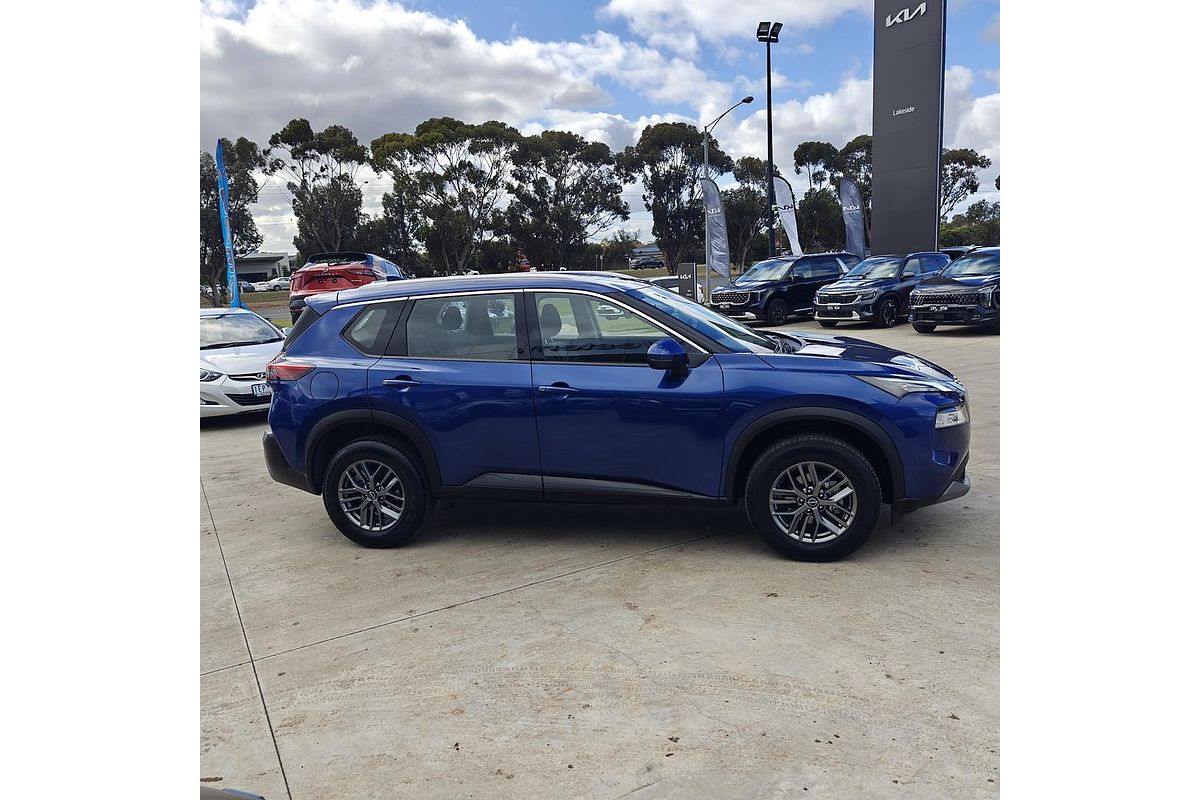 2023 Nissan X-TRAIL ST T33