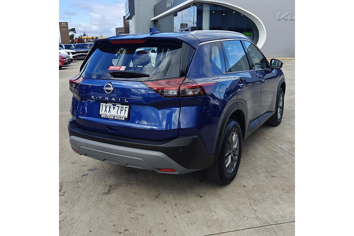 2023 Nissan X-TRAIL ST T33