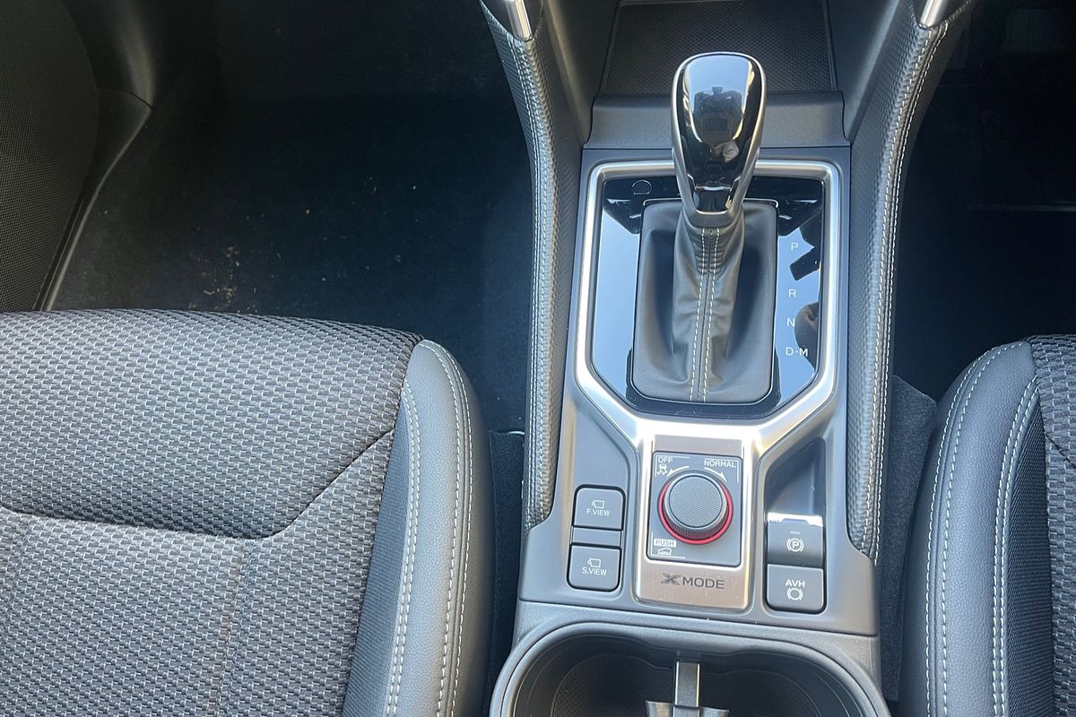 2025 Subaru Forester Hybrid L S5