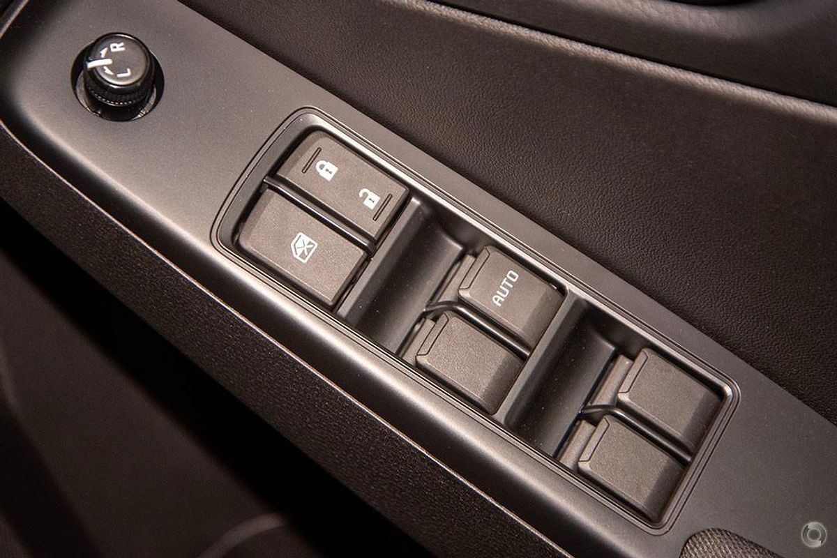 2025 Isuzu D-MAX LS-M 4X4