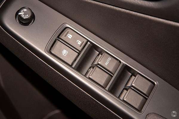 2025 Isuzu D-MAX LS-M 4X4