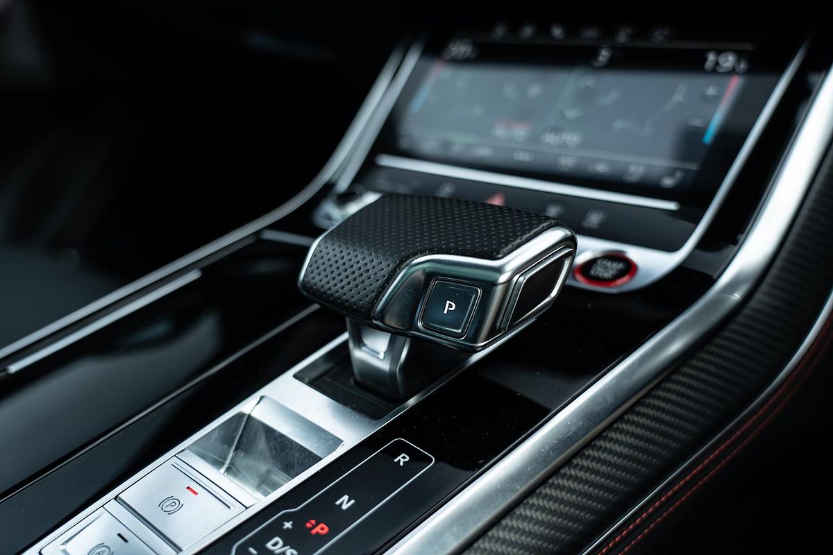 2022 Audi RS Q8 TFSI F1