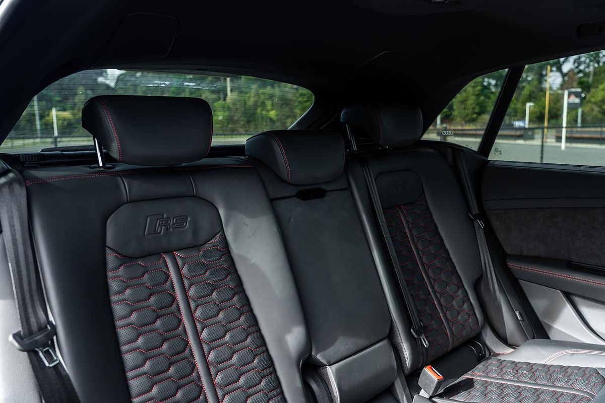 2022 Audi RS Q8 TFSI F1