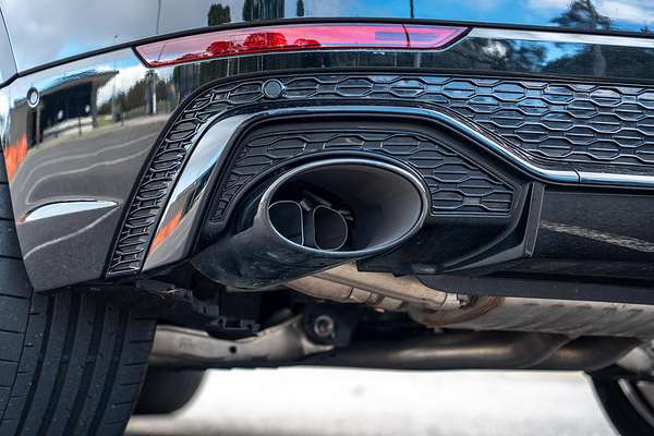 2022 Audi RS Q8 TFSI F1