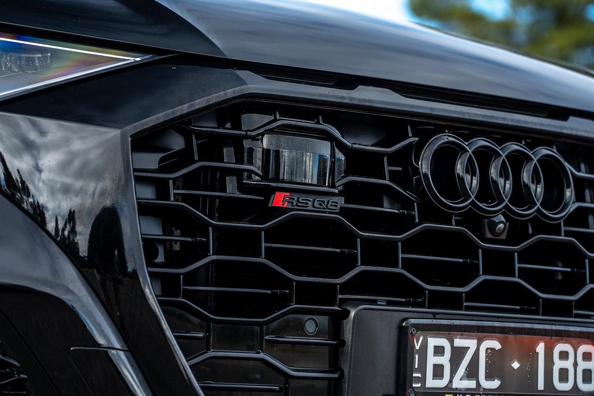 2022 Audi RS Q8 TFSI F1