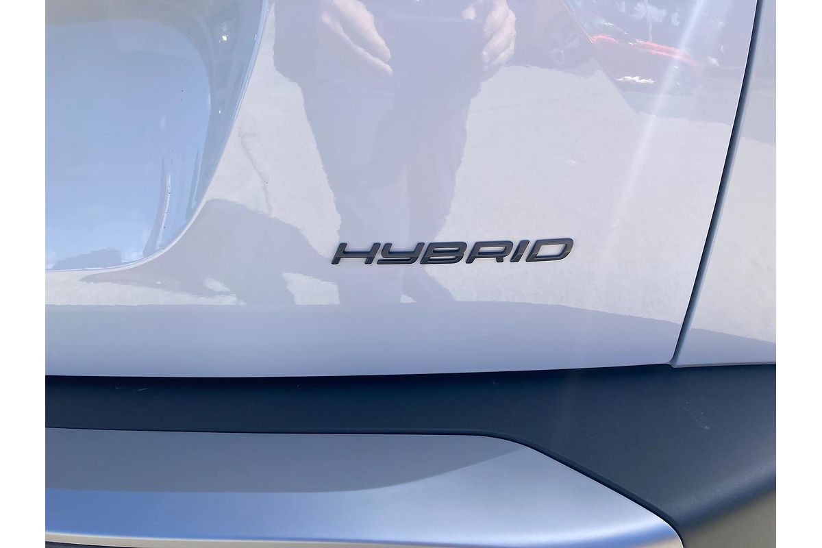 2025 Peugeot 2008 GT Hybrid P24
