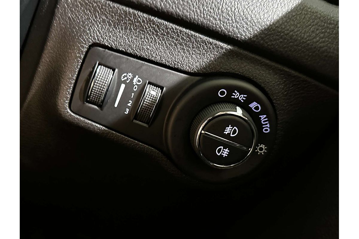 2017 Jeep Compass Limited M6