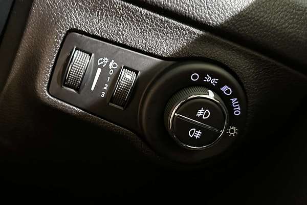 2017 Jeep Compass Limited M6