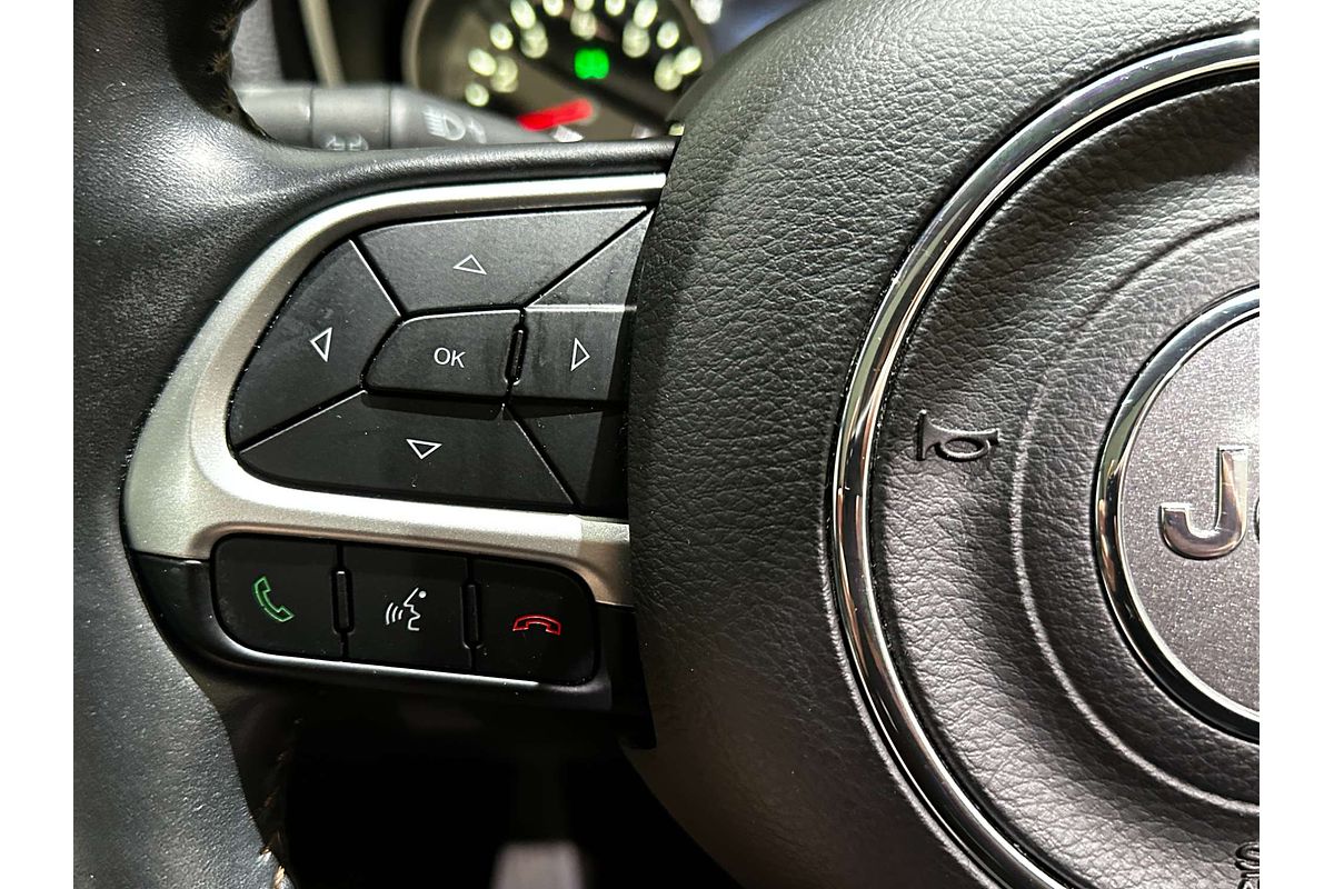 2017 Jeep Compass Limited M6