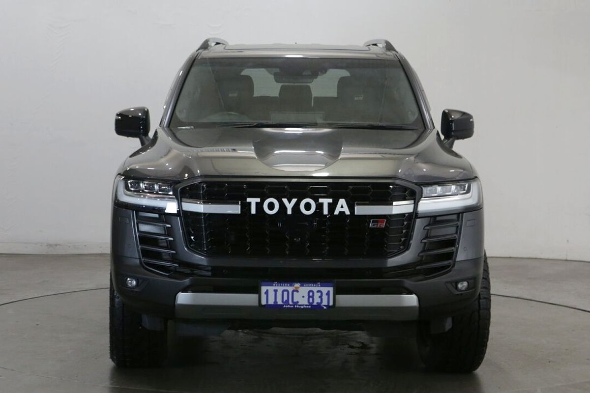 2023 Toyota Landcruiser GR Sport FJA300R
