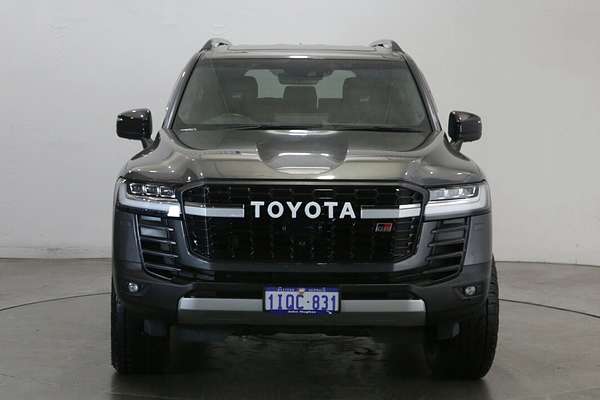 2023 Toyota Landcruiser GR Sport FJA300R