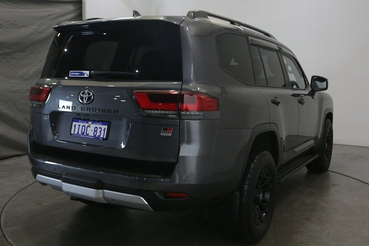 2023 Toyota Landcruiser GR Sport FJA300R