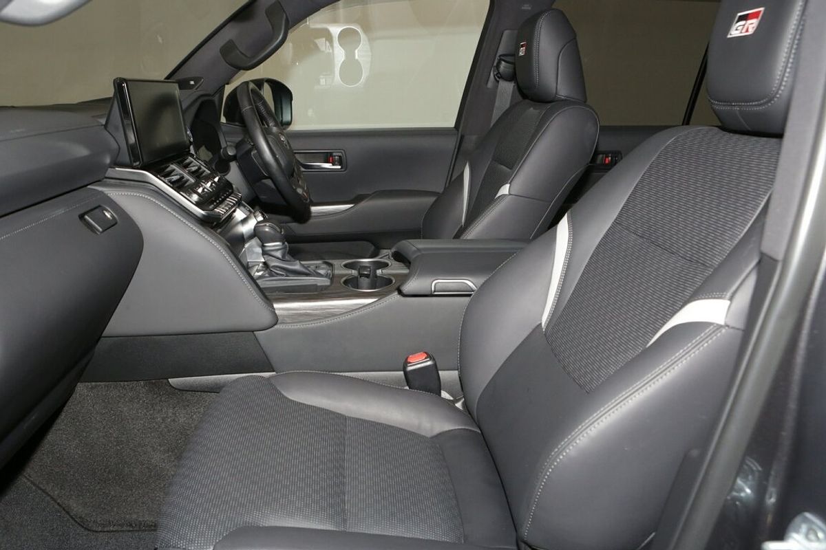 2023 Toyota Landcruiser GR Sport FJA300R