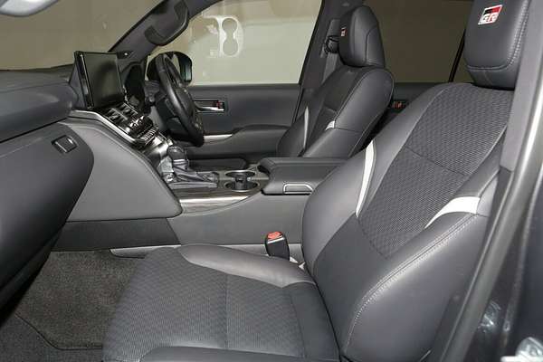 2023 Toyota Landcruiser GR Sport FJA300R