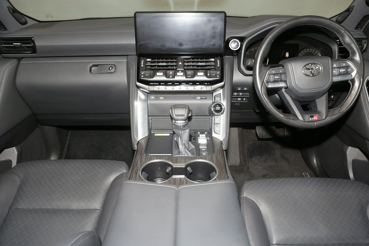 2023 Toyota Landcruiser GR Sport FJA300R