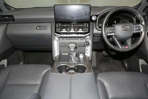 2023 Toyota Landcruiser GR Sport FJA300R