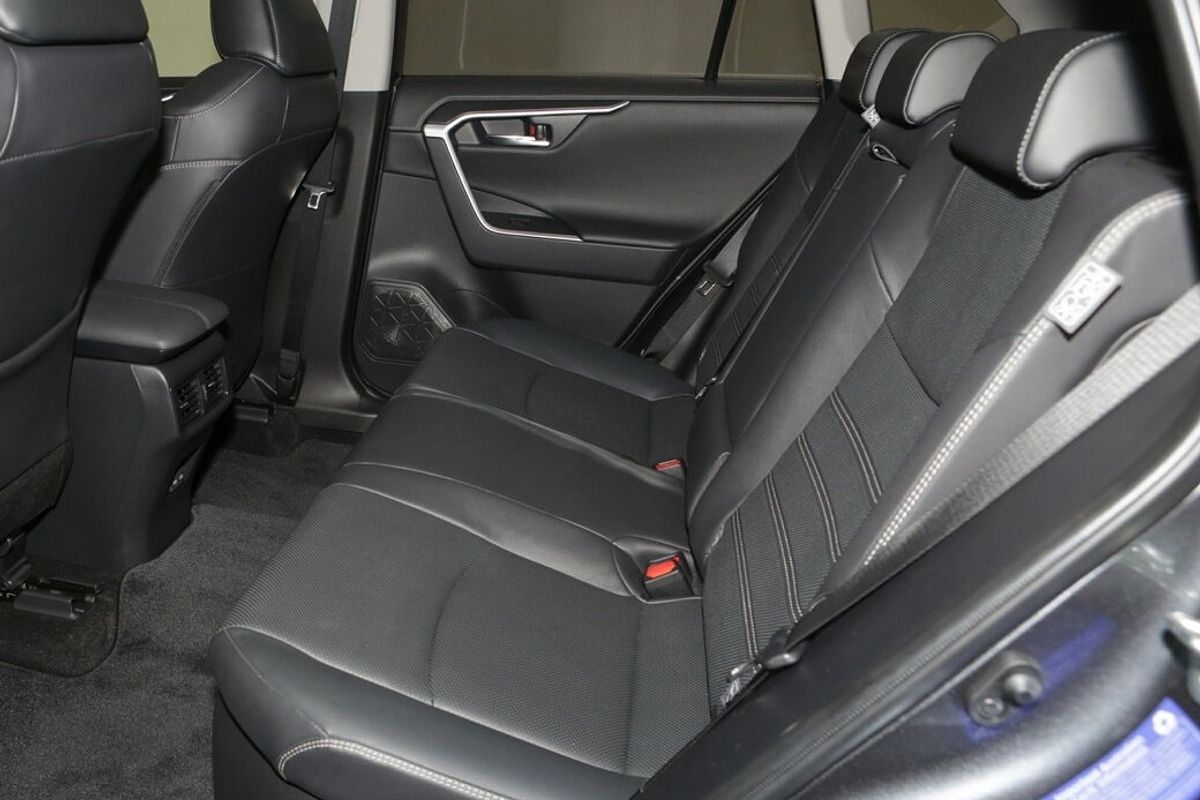 2024 Toyota RAV4 Cruiser AXAH54R