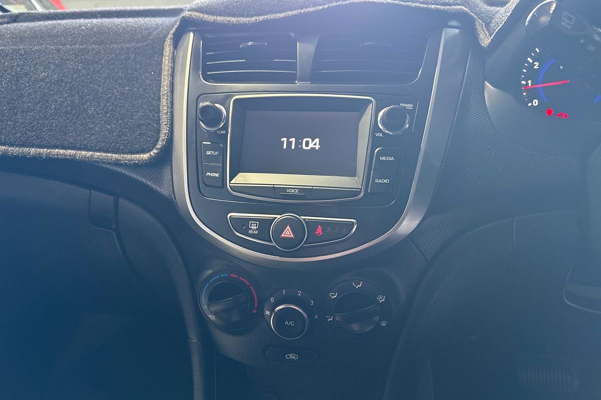 2018 Hyundai Accent Sport RB6