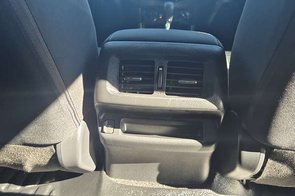 2023 Nissan Navara ST D23 4X4