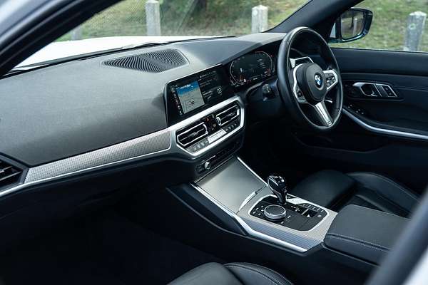2021 BMW 3 Series 330i M Sport G20