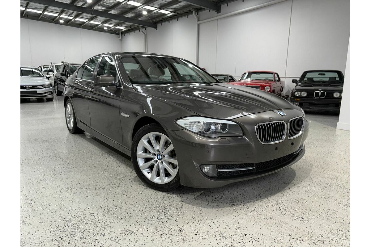 2010 BMW 5 Series 528i F10